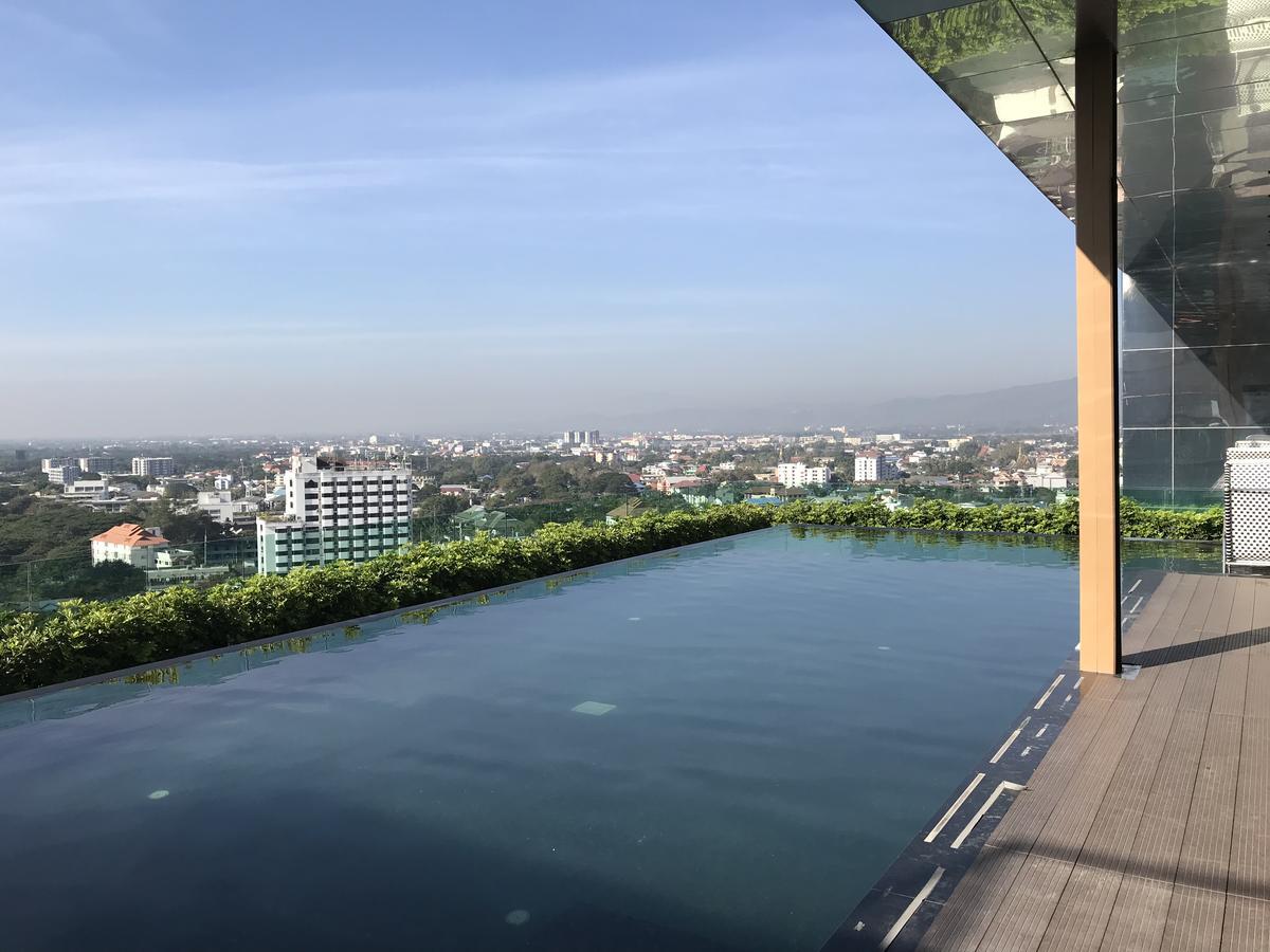 Astra Suites Central Чиангмай Екстериор снимка