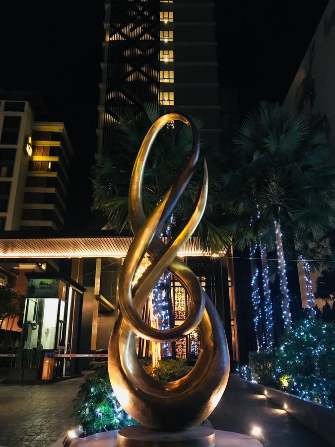 Astra Suites Central Чиангмай Екстериор снимка