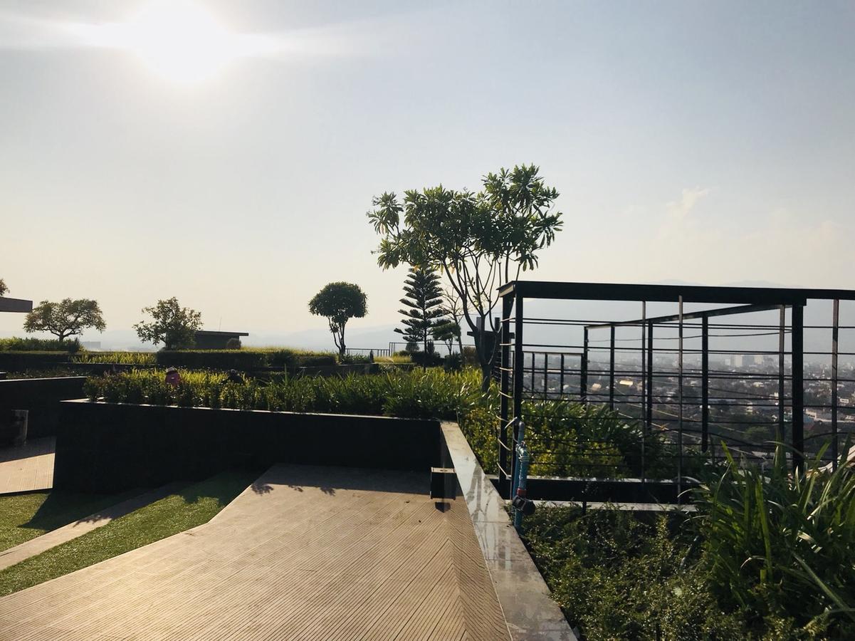 Astra Suites Central Чиангмай Екстериор снимка