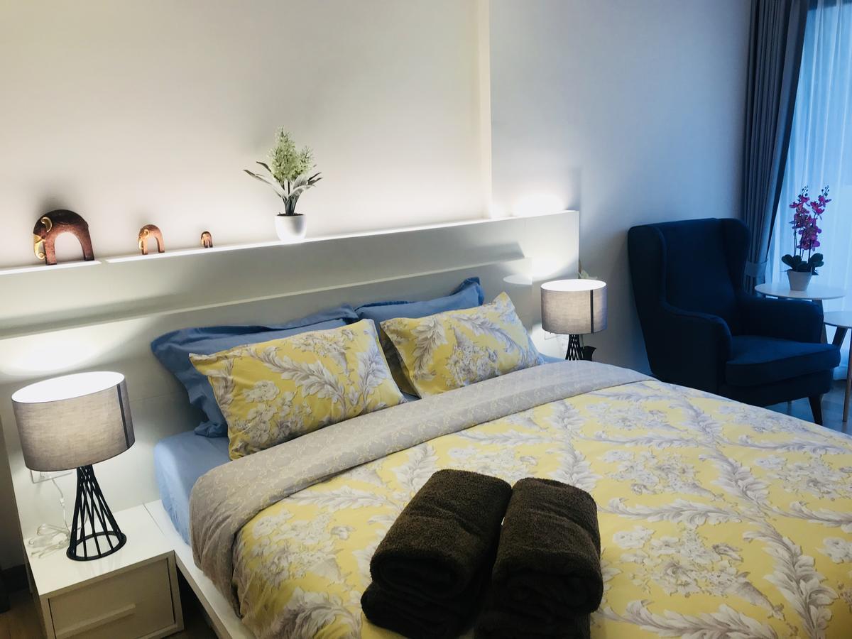 Astra Suites Central Чиангмай Екстериор снимка
